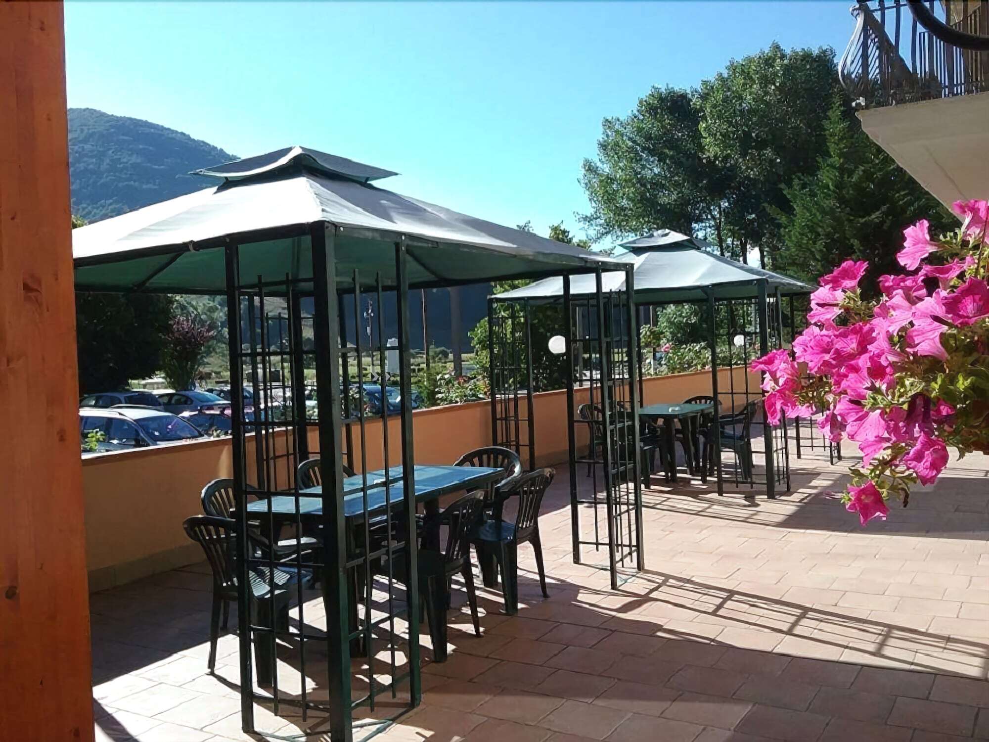 Alba Sporting Hotel Rocca di Mezzo Exterior photo